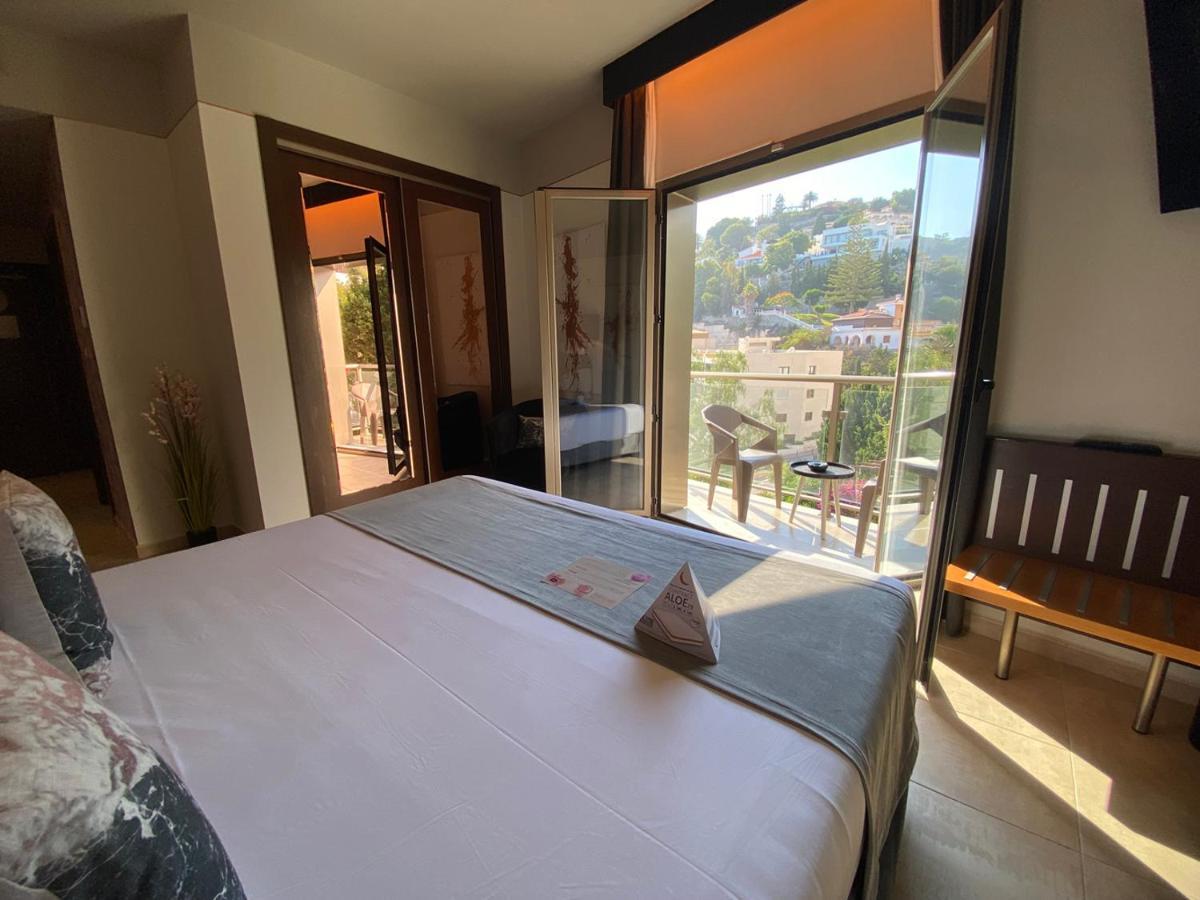On Aleta Room Designed For Adults Almuñécar 외부 사진