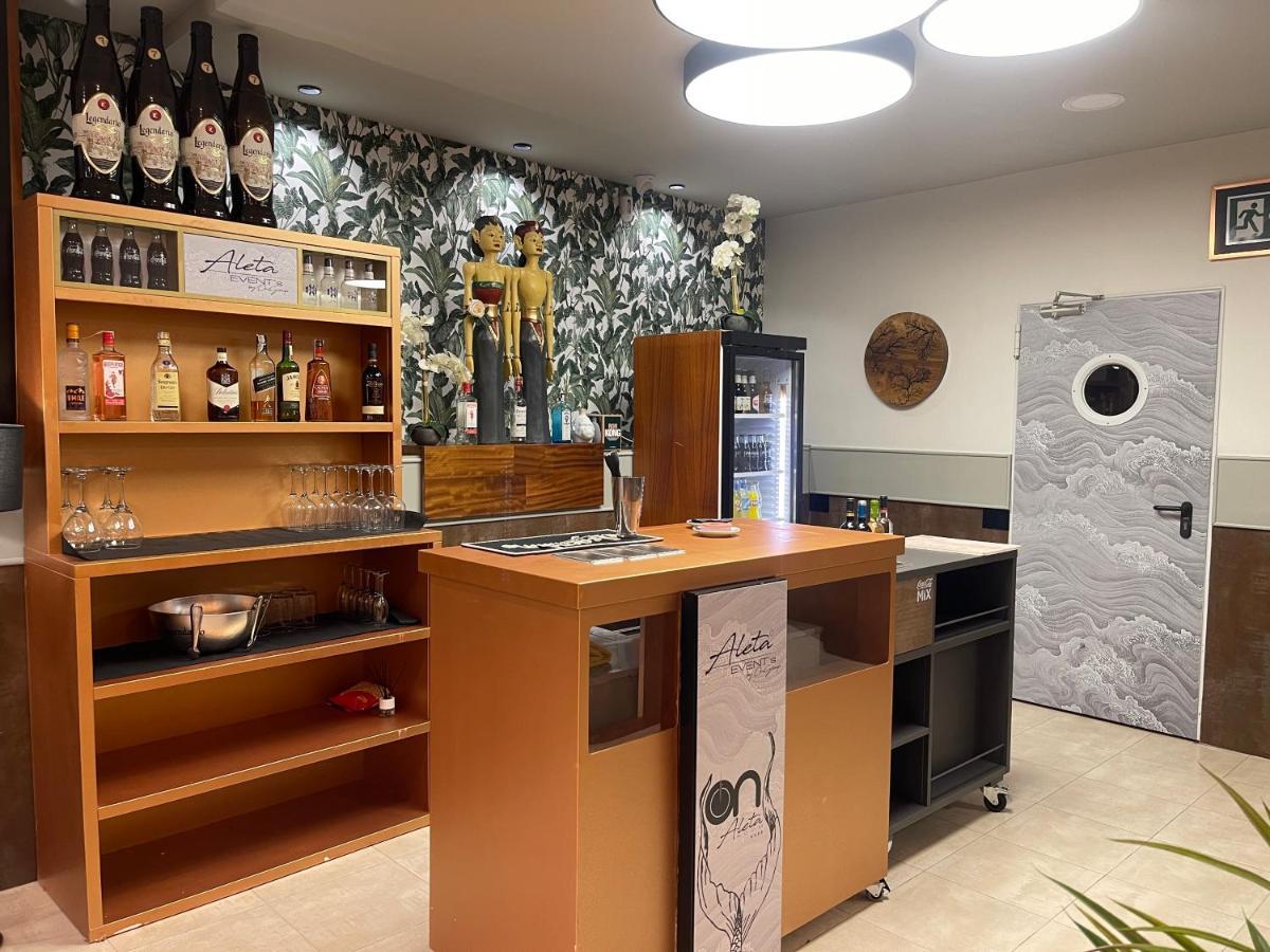 On Aleta Room Designed For Adults Almuñécar 외부 사진